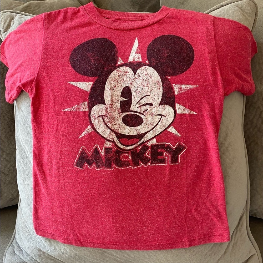 🌟Sale🌟 3 Tshirts $5 Disney, Mickey and Dino